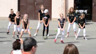 Léto dětí 2014 - B 12 (zumba)