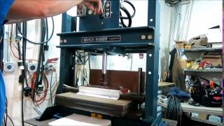 Foster Bench Buddy Benchtop Hydraulic Press