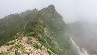 東大雪の最高峰  雄大な ニペソツ山(2013m)に魅せられて　2016年7月17日