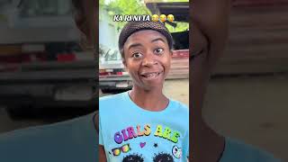 Karinita moviendo los hombrito jjj #karicomedia #funny #comedia #broma #canaldecomedia