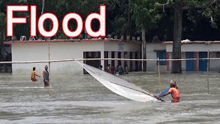 Flood in Bangladesh  টানা বৃষ্টিতে উত্তরাঞ্চলের নদী বেষ্টিত চরাঞ্চলে বন্যার দেখা দিয়েছে