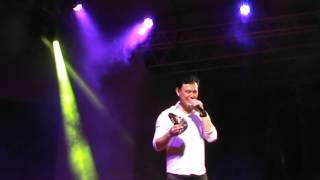 JOE HIRATA CANTA \