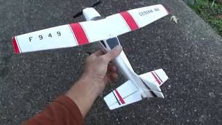 Flight video of the WLToys Cessna-182 F949 3ch rc plane from rcmoment.com