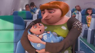 Despicable Me 2 - "Lucy on the Plane / I choose Gru !"