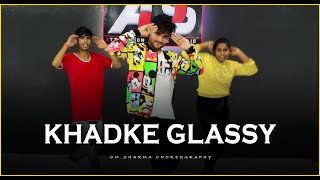Khadke Glassy Dance Video | Jabariya Jodi |Sidharth M,Parineeti C| Yo Yo Honey Singh,