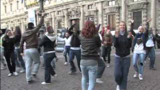 FlashMob MIDANZA 2010.mov