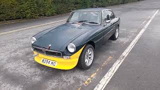 Lot 8  - 1974 MGB GT V8 Race Car