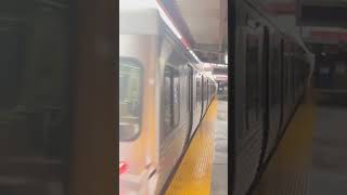 SEPTA - ADTranz M4 Eastbound Train Departing Arrott TC