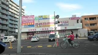 Sapporo parking  1080p MaxValu minami15jo store parking：Entrance, Hokkaido Japan