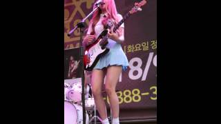 20150509 키위밴드(Kiwi Band) 동대문 헬로APM 공연 우유 직캠 - 02.하쿠나마타타