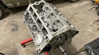 Summit Pro LS 5.3L Engine Build Part 2. Crank Rods And Pistons Assembly. The Completed Shortblock!