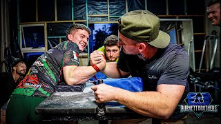 Beau vs THE KINGS HOOK | Josh Burnett V The MUDCRAB