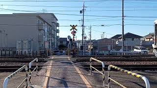 JR東海道本線（上り）普通豊橋行き313系1100番台J10編成（針崎踏切）