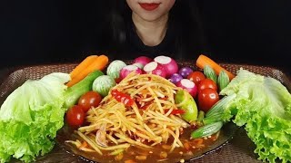 ASMR Eating Papaya Salad : Raw Veggie Mukbang