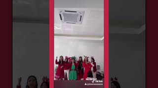 ดนตรีสีสัน TikTok : ส่งความสุขวันคริสต์มาสน่ารักๆ กับ เหล่าดีเจ ดนตรีสีสัน กันค่ะ 🎄🎉💓