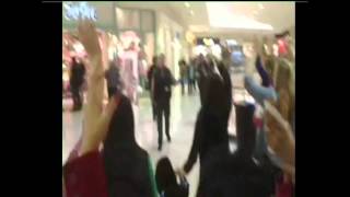 Cell phone video from inside Clackamas Town Center