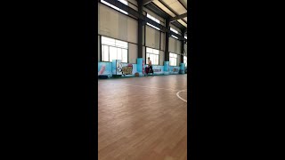 @军哥篮球🏀习惯过了头.   蜻蜓点水和脚扣篮 军哥 你选一个 哈哈哈哈哈