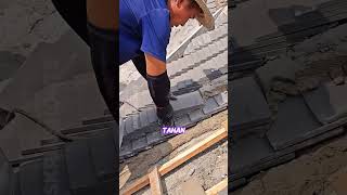 This is How Chinese People Install Roof Tiles