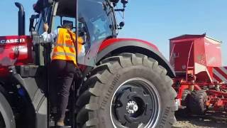 CASE IH OPTUM 300 CVX