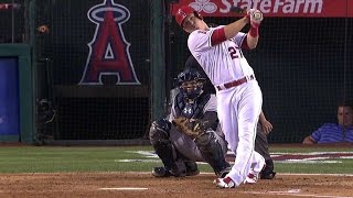 NYY@LAA: Trout crushes his 20th home run off CC