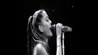 Ariana Grande GIF