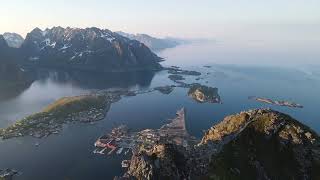 🇳🇴 Reinebringen, 449m - Hike in Lofoten, Norway - 4K Drone Video