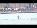 Man paddles across Yangtze River to cut commute time for work in China