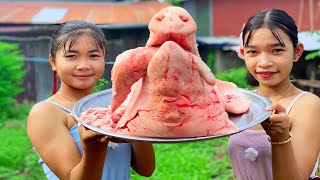 Wow ! Grill Head Pig Is Very Good In Cambodia.How To Make Grill Head Pig. អាំងក្បាលជ្រូកឈ្ងុយឆ្ងាញ់