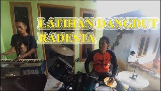 LATIHAN DANGDUT NEW RADESTA PANDEGLANG BANTEN 2 JANUARI 2018