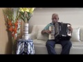 sheshadri sings tum gagan ke chandrama through his accordion