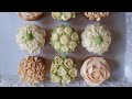 Mother's Day Floral Cupcakes | Buttercream flowers piping tutorial | Beginners cupcake decorating