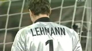 peinliches Gegentor für Jens Lehmann BVB 1860 München misstake goalkeeper