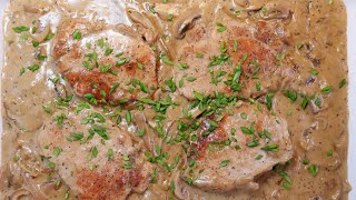 The Best Mushroom Sauce Ever with Pork Chops! 奶油蘑菇白汁猪扒 Homemade Mushroom Cream Sauce / Gravy Recipe