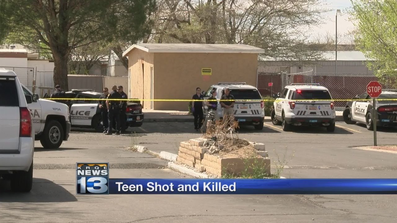 Police Investigate Death In Southeast Albuquerque - YouTube