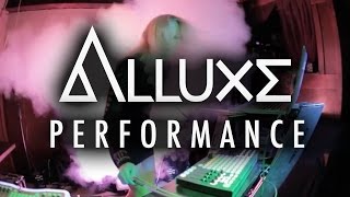 Alluxe Live at Lucky Cats Hollywood August 2016