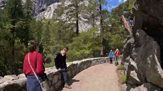 Yosemite National Park - Mist trail (time lapse)