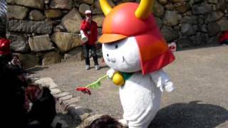 ひこにゃん　お花でポンポン　20100322・１時半の部