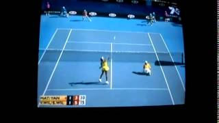 Insane point! Williams/Williams vs. Mattek-Sands/Yan - 2010 AO