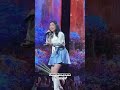 penampilan memukau vanessa zee bawakan lagu kota dere at final showcase indonesianidol 2025