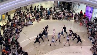 CLC-Helicopter Kpop Dance Cover in Public in HangZhou, China on June 4, 2022