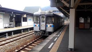 土讃線 1000形 高知行き普通列車 阿波池田駅発車