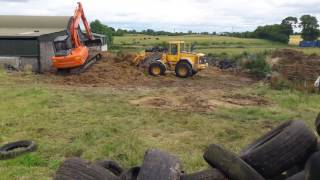 Leveling the last year silage before this years come in