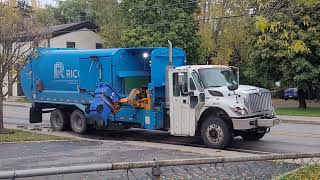 International Ex-Col Sel/Ricova Labrie Expert 2000 garbage trucks in action compilation