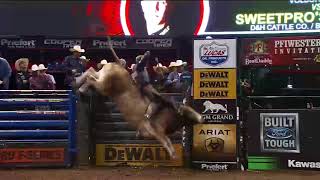 WRECK: Sweet Pro’s Bruiser takes care of Jess Lockwood