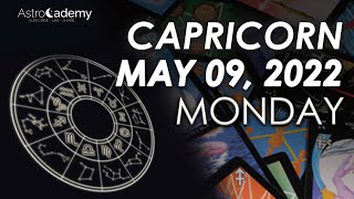 CAPRICORN ♑❤ HUGE CHANGE COMING! A BLESSING FROM HEAVEN! ❤️ HOROSCOPE READING MAY 2022