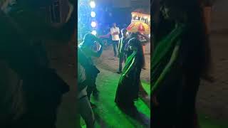 Mera balam thanedar chalave gypsy 😜❣️#viral #video #dance #enjoy ♥️🥰