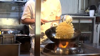 【職人技】チャーハン専門店の鮮やかすぎる鍋振り！