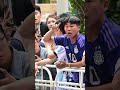 🔴 HEBOH ! Fans Asal China Habiskan Rp 4,1 Juta dan Selfie Aneh bareng Messi