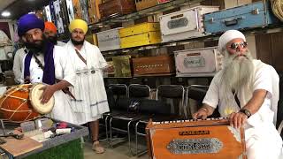 Sant amrik singh ji dharna kirtan #harmonium #dharna