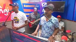 Mwago wa Rwimbo Rwa Guthuthira Ngoro #ChristmasEdition na @Kamuthamaki and the Band. Part 1